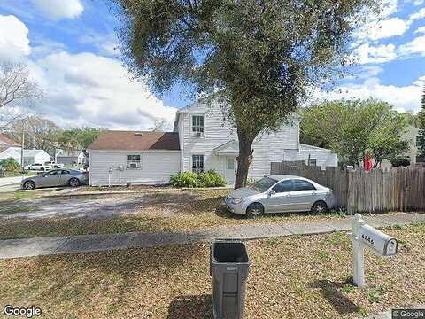 Oak Cluster, TAMPA, FL 33634