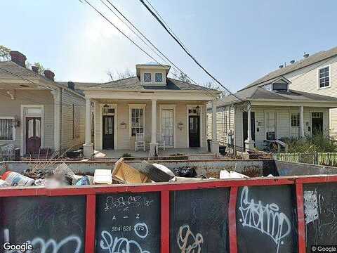 Soraparu, NEW ORLEANS, LA 70130