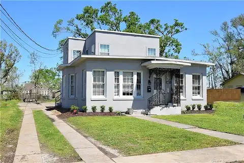 11Th, LAKE CHARLES, LA 70601