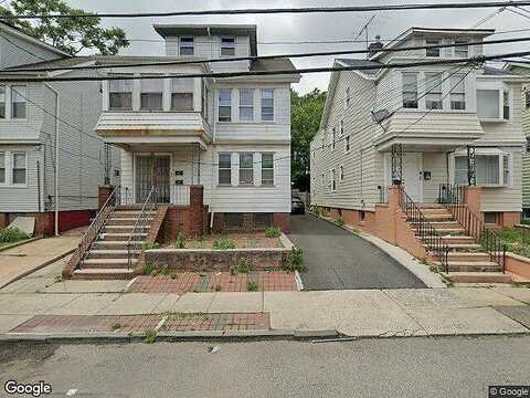 38Th, IRVINGTON, NJ 07111