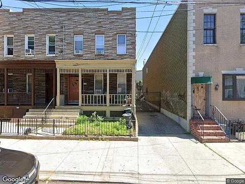 60Th, RIDGEWOOD, NY 11385