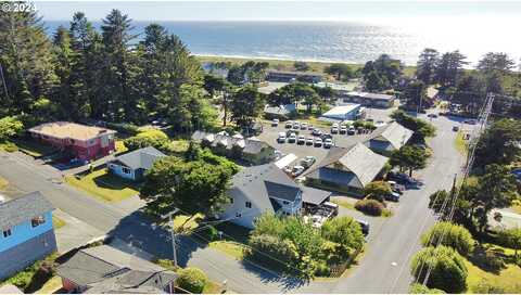 11Th, GOLD BEACH, OR 97444