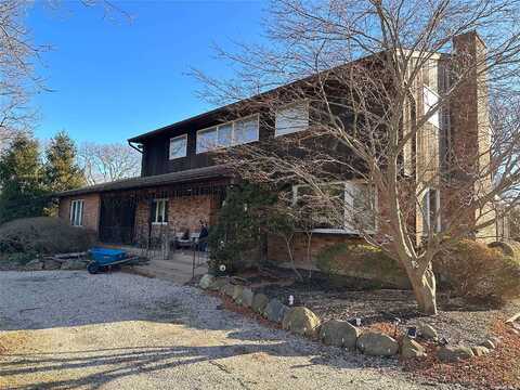 Address Withheld, Saint James, NY 11780