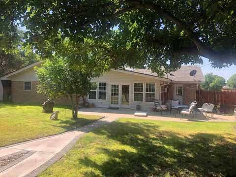 716 TAYLOR Lane, Canyon, TX 79015