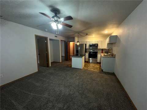 8148 W Randall Wobbe LN Unit #8, Decatur, AR 72722