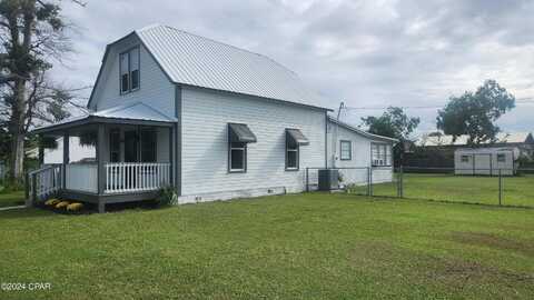 413 Michigan Avenue, Lynn Haven, FL 32444