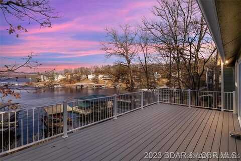 807 Imperial Point Point, Lake Ozark, MO 65049