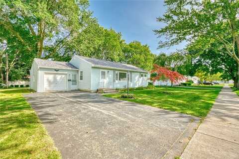 171 Spruce Lane, Irondequoit, NY 14622