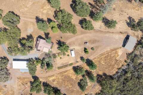 8020 Ponderosa Way, Mountain Ranch, CA 95246