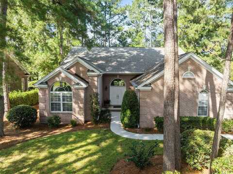 90 Greenbriar Ave., Pawleys Island, SC 29585