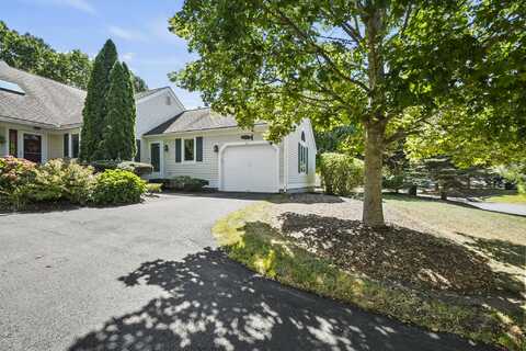 5 Executive Drive, Mashpee, MA 02649