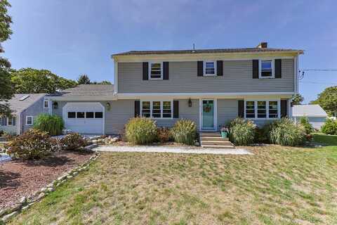 27 Lakewood Drive, Harwich, MA 02645