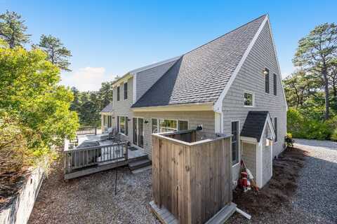 105 Highmeadow Road, Wellfleet, MA 02667