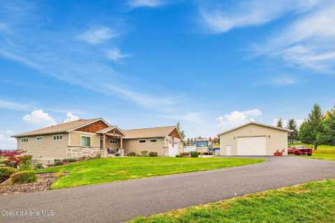 704 E Chattaroy Rd, Colbert, WA 99005