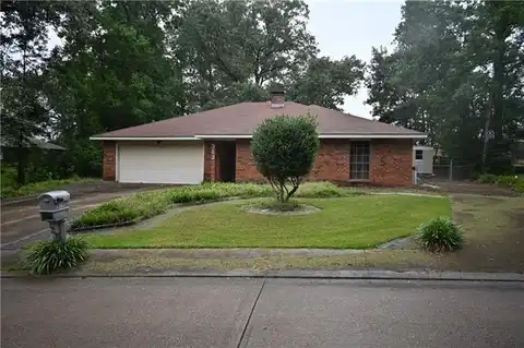 512 FENDLER Parkway, Pineville, LA 71360