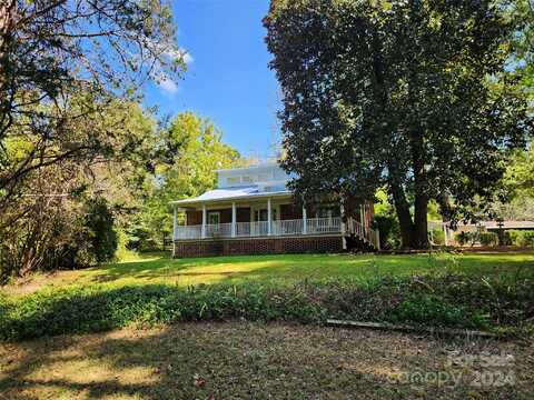 207 Southwinds Drive, Rutherfordton, NC 28139