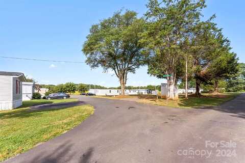 502 Cycle Lane, Dallas, NC 28034