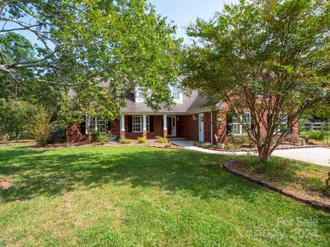 4402 Poxon Lane, Monroe, NC 28110