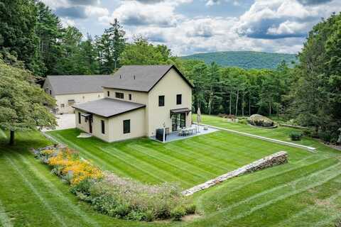 89 Under Mountain Road, Canaan, CT 06031