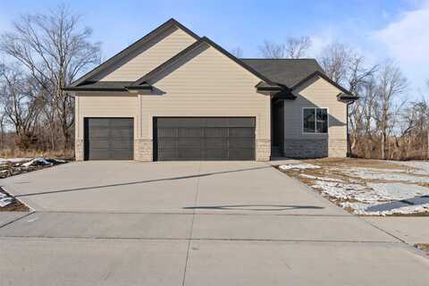 1103 2nd Street NE, Altoona, IA 50009