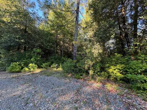 002 Sage, Crescent city, CA 95531