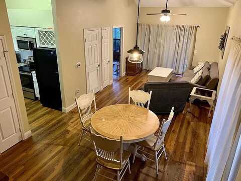 4276 Calinda Lane, Niceville, FL 32578