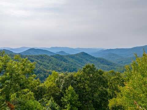 N. Wildflower Rd., Franklin, NC 28734