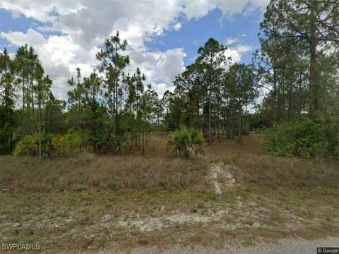 917 Thompson Avenue, Lehigh Acres, FL 33972