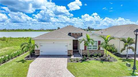 667 Parkshore Lake Avenue, Cape Coral, FL 33993