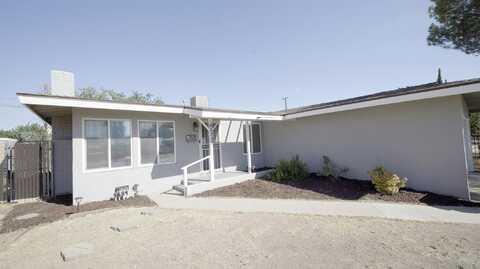 44252 E 4th Street, Lancaster, CA 93535