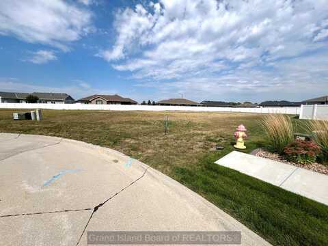 3309 Torrey Pines Place, Grand Island, NE 68803