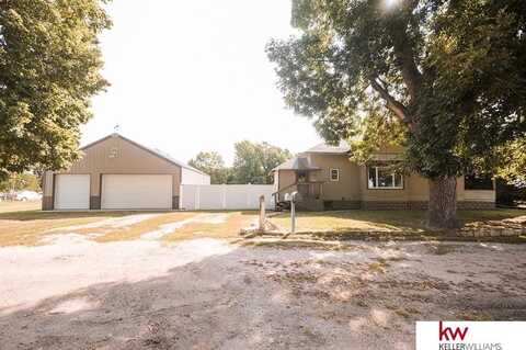 502 Pine Street, Oak, NE 68964