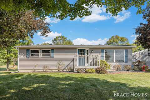 2371 135th Avenue, Hopkins, MI 49328