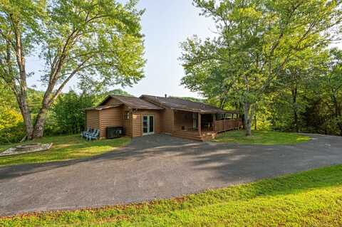 1424 Abiding Love Way, Sevierville, TN 37862