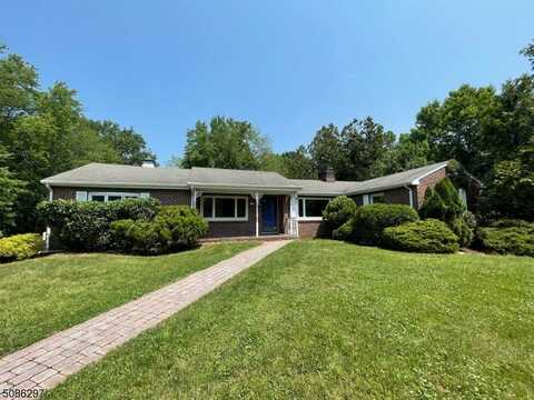 1752 Valley Rd, Hilltop, NJ 07946