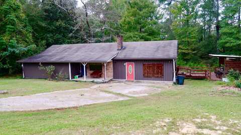 514 Paulding Rd., Ellisville, MS 39437