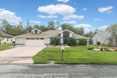 8117 Winding Oak Lane, Spring Hill, FL 34606