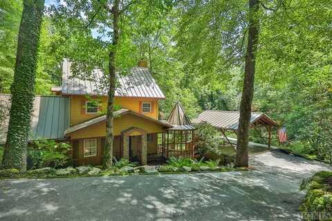 47 Sequoyah Ridge Road, Highlands, NC 28741