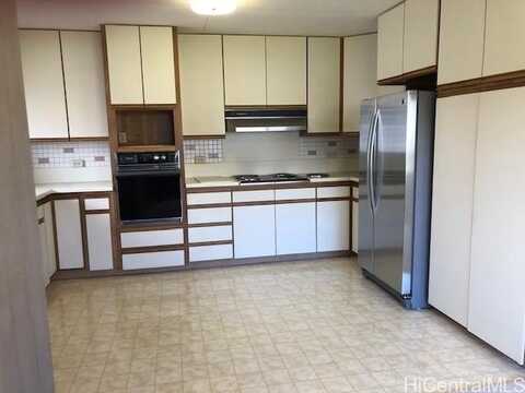 924 Upalu Street, Pearl City, HI 96782