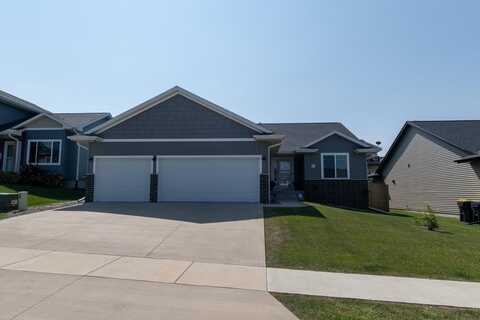 4131 Olivia Ct, IowaCity, IA 52245