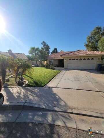 602 Tiger Lily Ln, Imperial, CA 92251