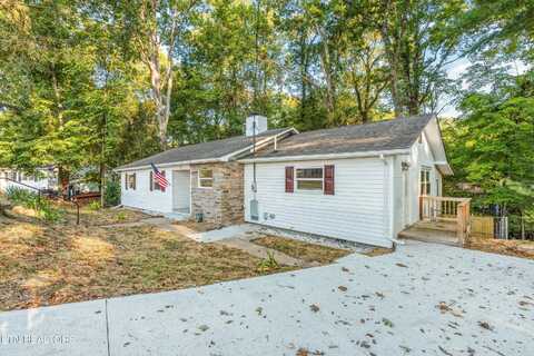 104 E Damascus Rd, Oak Ridge, TN 37830