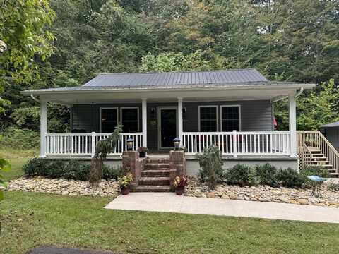 26 Mountain Street, Williamsburg, KY 40769