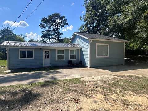 1024 13th Ave, Laurel, MS 39440