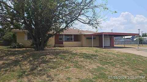 402 E Missouri St, Walters, OK 73572