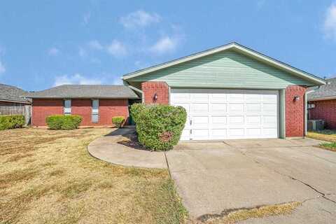 1908 SW 43rd St, Lawton, OK 73505