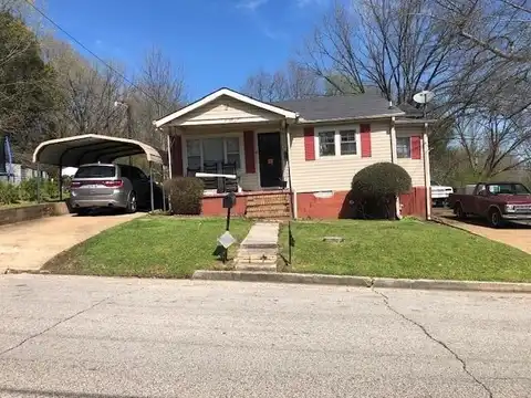 657 E JACKSON, Bolivar, TN 38008