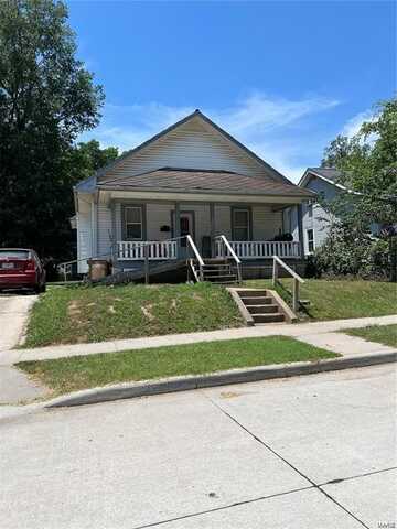 921 South Pacific Street, Cape Girardeau, MO 63703