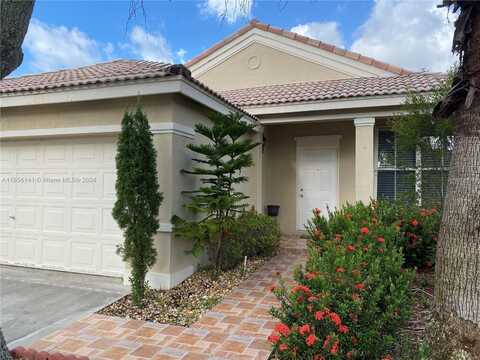 927 NE Savannah Falls Dr, Weston, FL 33327