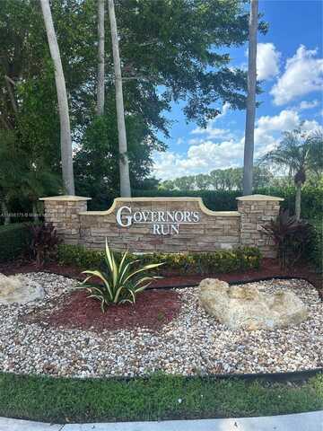 15868 NW 4th St, Pembroke Pines, FL 33028